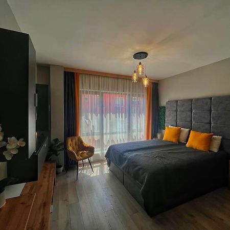 Бутиково Студио Utopia Plovdiv Ngoại thất bức ảnh
